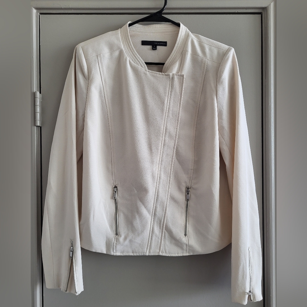 Harve Benard Off-White Jacket/Blazer